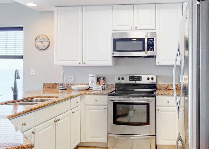 Holiday home Gulf-front With Pool Sauna Washer Dryer Cable & Ac Gulf Shores